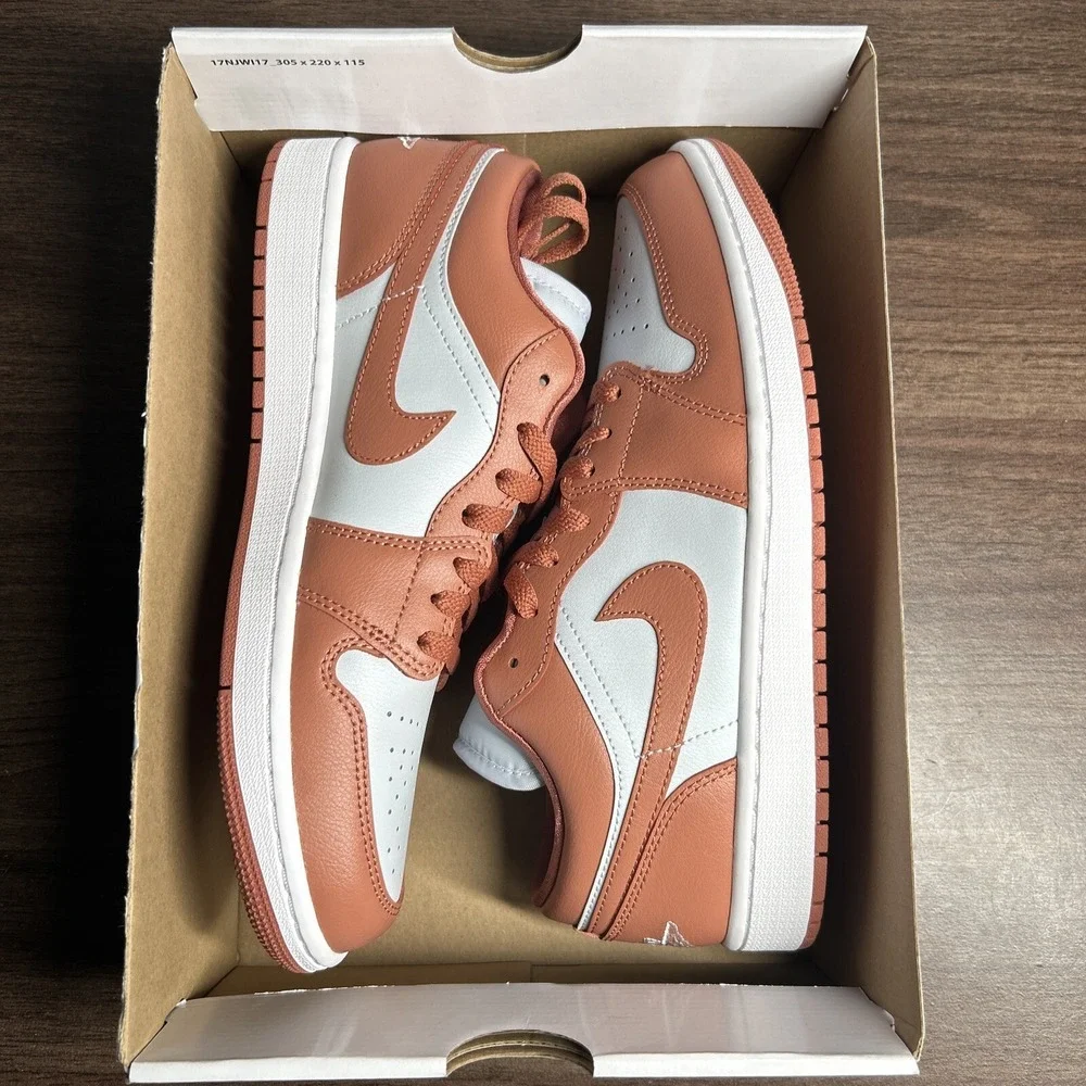 Nike Air Jordan 1 Low WMNS Sky J Orange - Size 10.5 - DC0774 080 - New/No‎ Lid